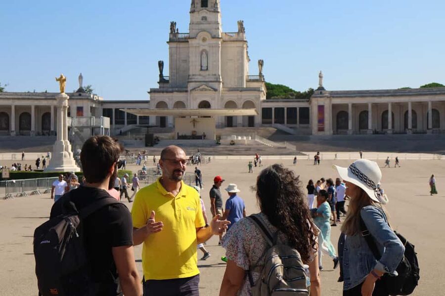 From Lisbon: Small Group Half-Day Fátima Tour - Aljustrel and the shepherds’ homes