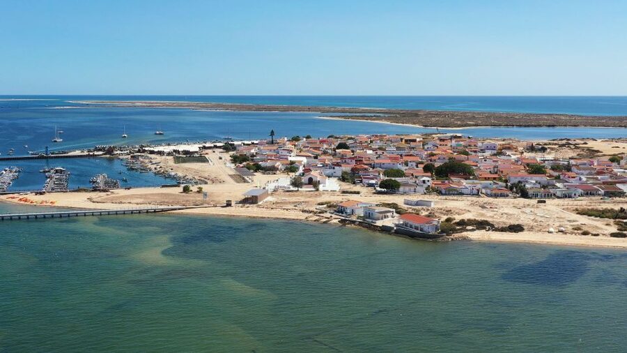 From Olhão: Ria Formosa 3-Island Full-Day Tour - Leaving Olhão and reading the Ria Formosa