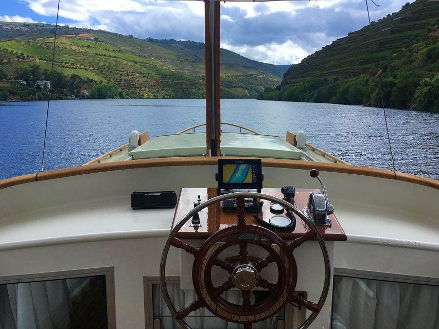 From Pinhão: Private Yacht Cruise along the Douro River - Why a private boat makes a difference