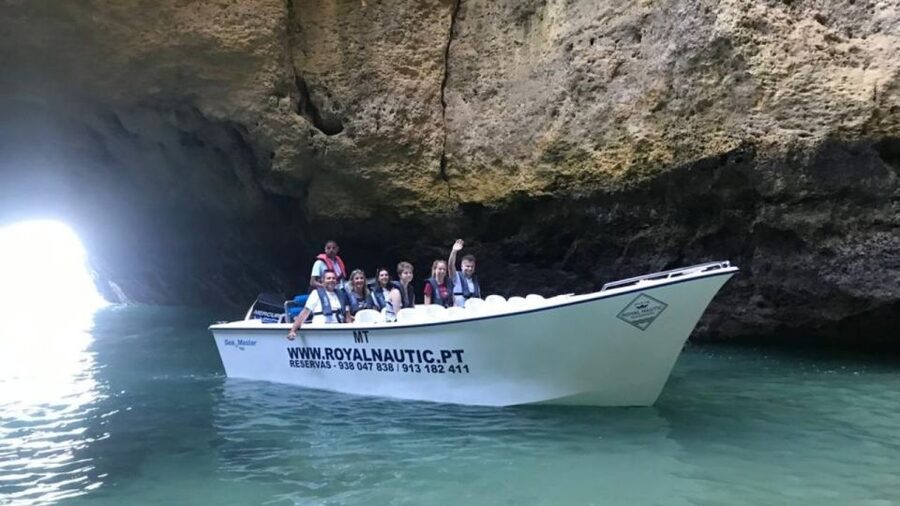 From Portimão: Algar de Benagil and Sea Caves Boat Tour - The return ride and the wide coastal view