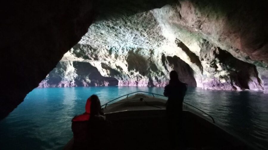 From Portimão: Algar de Benagil and Sea Caves Boat Tour - The ride from Portimão to Carvoeiro