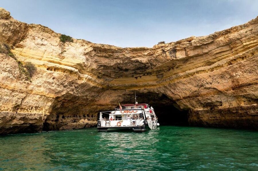 From Portimão: Benagil Sunset Cruise - Starting beside Portimão’s Naval Club