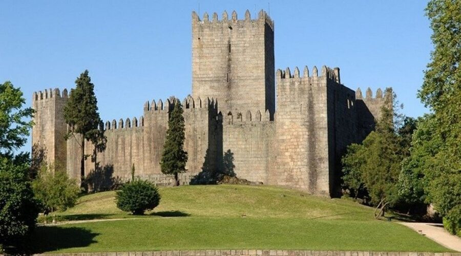 From Porto: Braga and Guimarães Small Group Tour with Lunch - Key points to know before booking