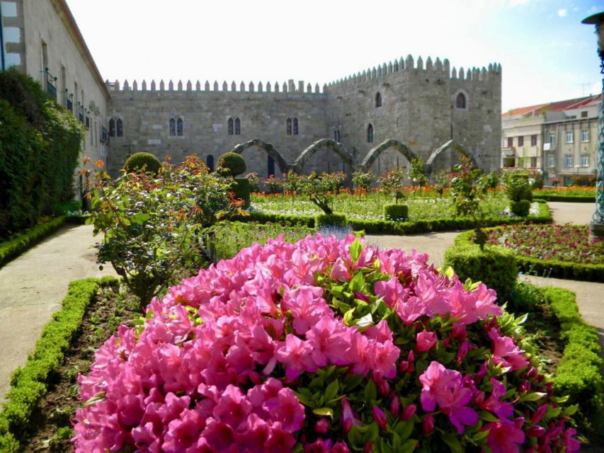From Porto: Wonders of Braga & Guimaraes Private Day Trip - Two historic cities, one long northern Portugal day