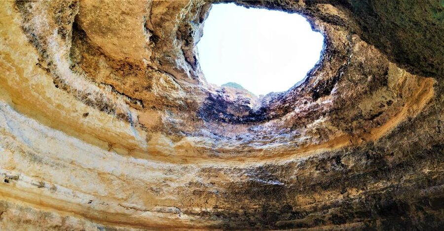From Vilamoura: 2.5-Hour Benagil Cave and Dolphins Boat Tour - The ride: speed, spray, and a better view of the coast