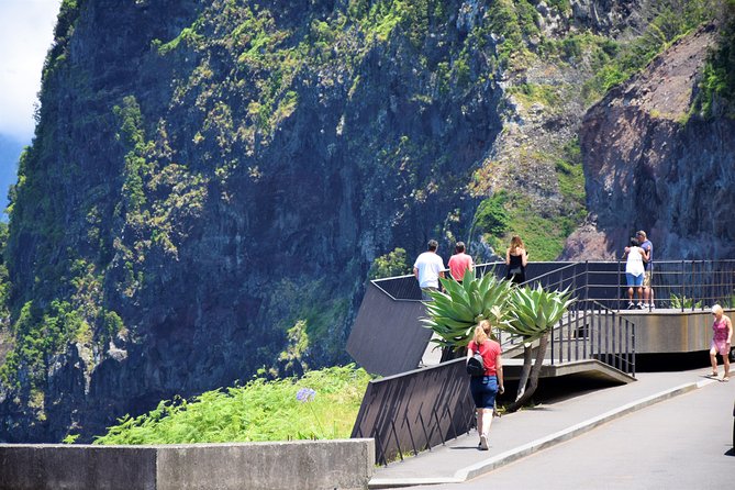 Full Day Tour of Madeira West - Véu da Noiva and the north coast cliffs