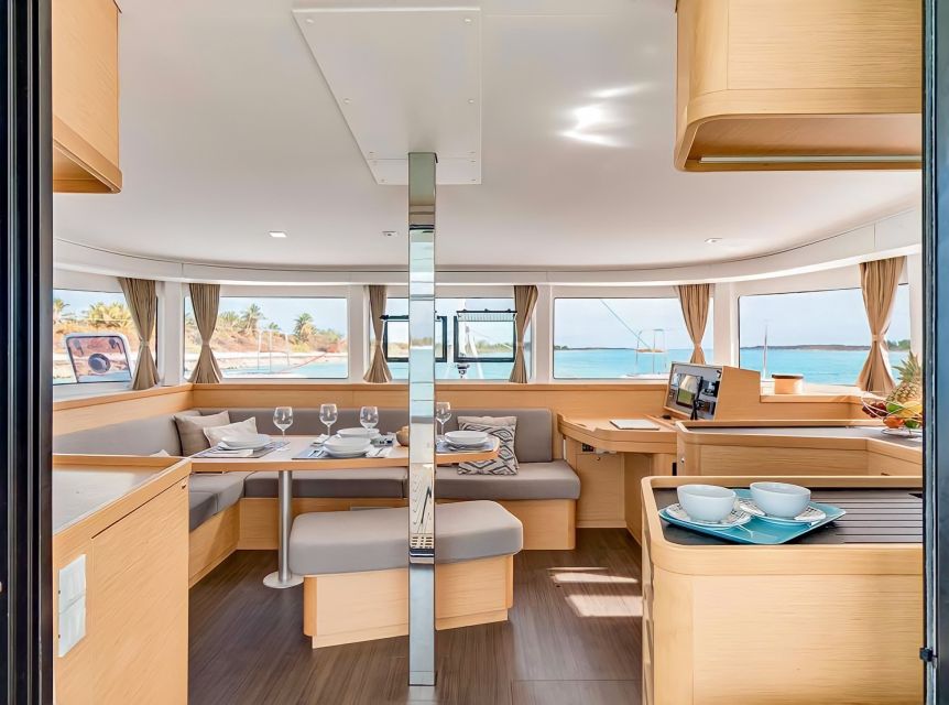 Funchal Bay: Dolphin & Whale Watch Luxury Catamaran Cruise - Should you book the Atlantic Pearl?