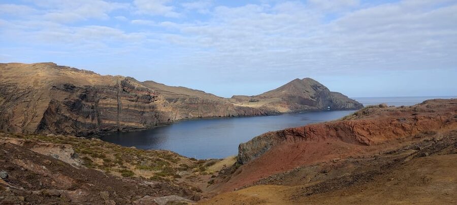 Funchal: Caniçal Ponta São Lourenco Hiking Transfer - Walking the 7.5-kilometer coastal route