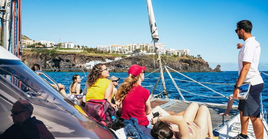 Funchal: Dolphin and Whale Watching by Luxury Catamaran - Choosing your place on the catamaran