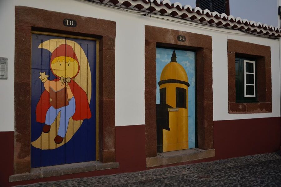 Funchal: Monte Tropical Garden & Toboggan Ride by Tuk Tuk - Who should book this experience?