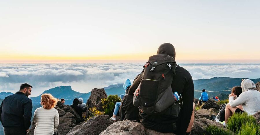 Funchal: Pico do Arieiro Sunrise Transfer Self-guided Hike - Walking toward Pico Ruivo on the planned PR1 route