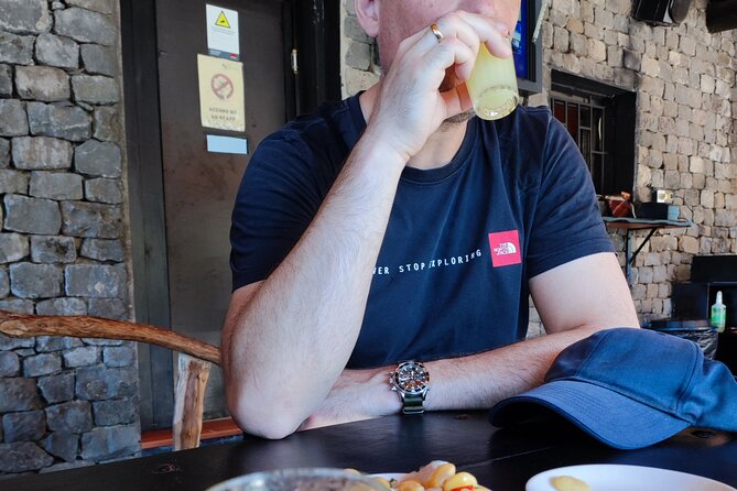 Gastro hike (Private Tour) - Grilling espetada over open coals