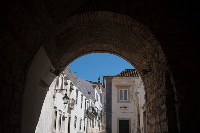 Highlights & Hidden Gems of Faro Private Tour - The local drink or snack stop