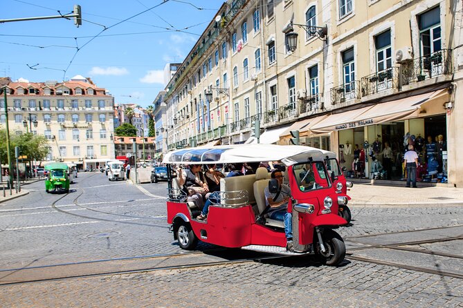 Historic Porto by Private Electric Tuk Tuk to Top Landmarks - Carmelitas Church and the Clérigos landmark