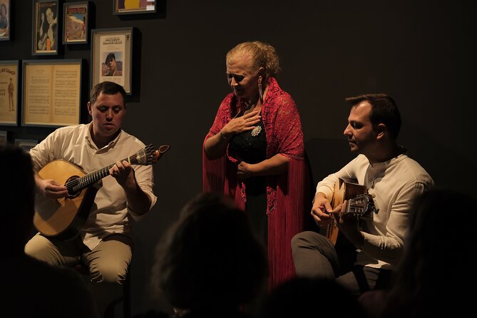 Ideal Clube de Fado - The one-hour performance