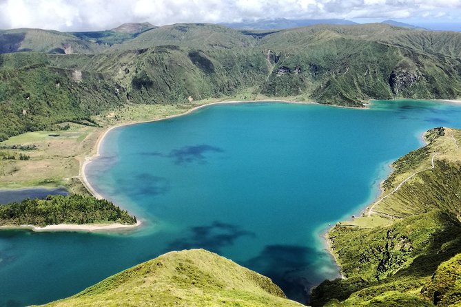 Jeep Tour Full Day Sete Cidades & Lagoa do Fogo with lunch and drinks included. - Lunch with wine, beer, or soft drinks