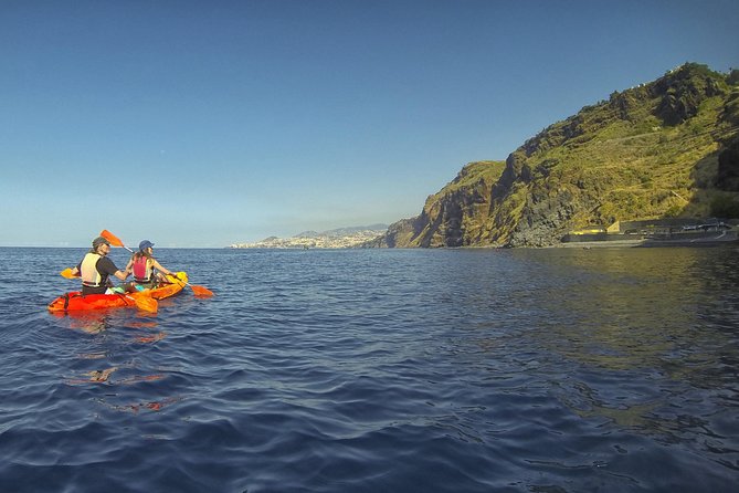 Kayak and Snorkeling Tour in Underwater Nature Reserve Garajau - Praia de Garajau and the first paddle