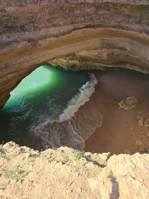 Lagoa: Benagil Cave and Marinha Beach Guided Kayaking Tour - Starting at Benagil Beach and getting ready