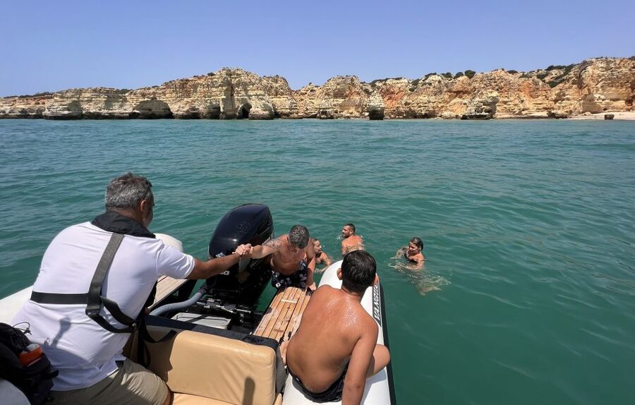 Lagoa: Dolphin Watching & Benagil Tour with Biologist Guide - Should you book this Lagoa experience?
