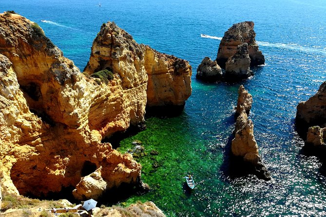 Lagos and Sagres Premium - Shared small group > VTours Algarve - What the guide adds to the route
