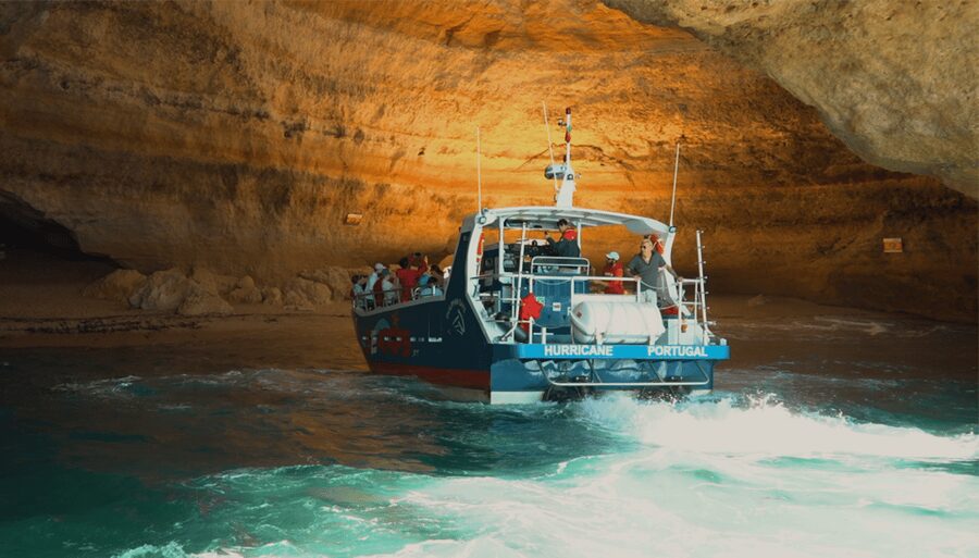 Lagos: Combo Dolphin and Benagil Tour with Marine Biologist - More caves and the Algarve cliffs on the return