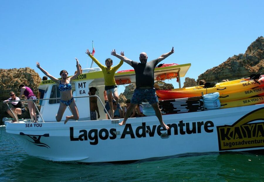 Lagos: Kayaking Tour - Why Ponta da Piedade works so well by kayak