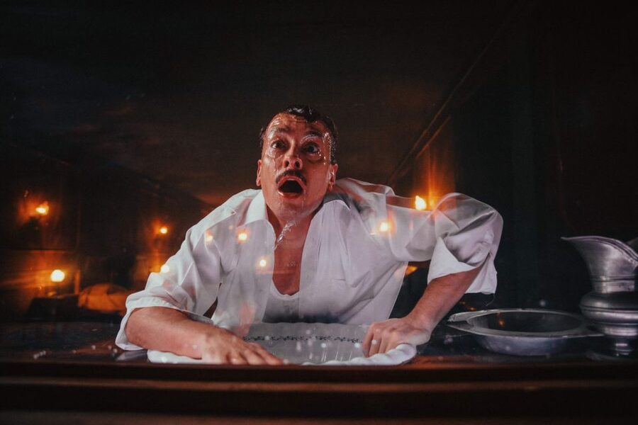 Lisboa - A Morte do Corvo, new immersive theatre, not spoken - A theatre route through 25 rooms