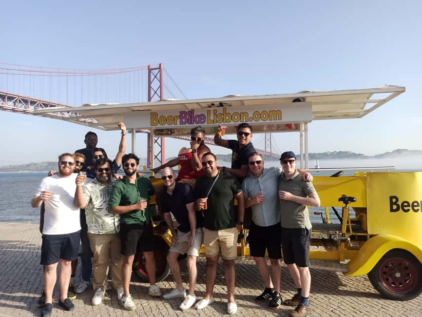 Lisbon: 1-Hour Beer or Sangria Bike Sightseeing Tour - Pedaling toward Lisbon’s best-known sights