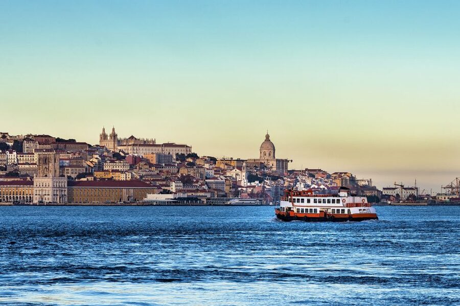 Lisbon 2-Hour River Cruise - Why Lisbon looks different from the Tagus