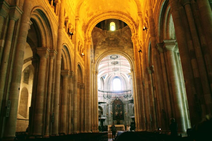 Lisbon: 3-Hour Sightseeing Tour by Tuk-Tuk - Alfama and Graça, where Lisbon climbs