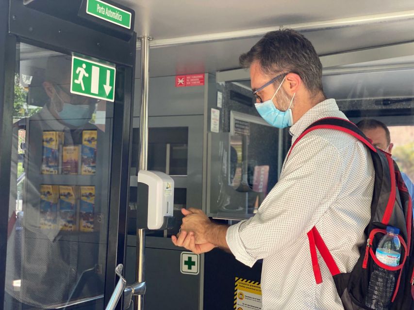 Lisbon: 3-in-1 Hop-On Hop-Off Bus and Tram Tours - Audio commentary, music, and what you actually learn