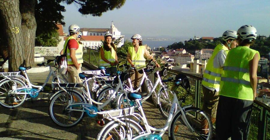Lisbon: 7 Hills Half-Day Electric Bike Tour - Why an electric bike is the right tool for Lisbon