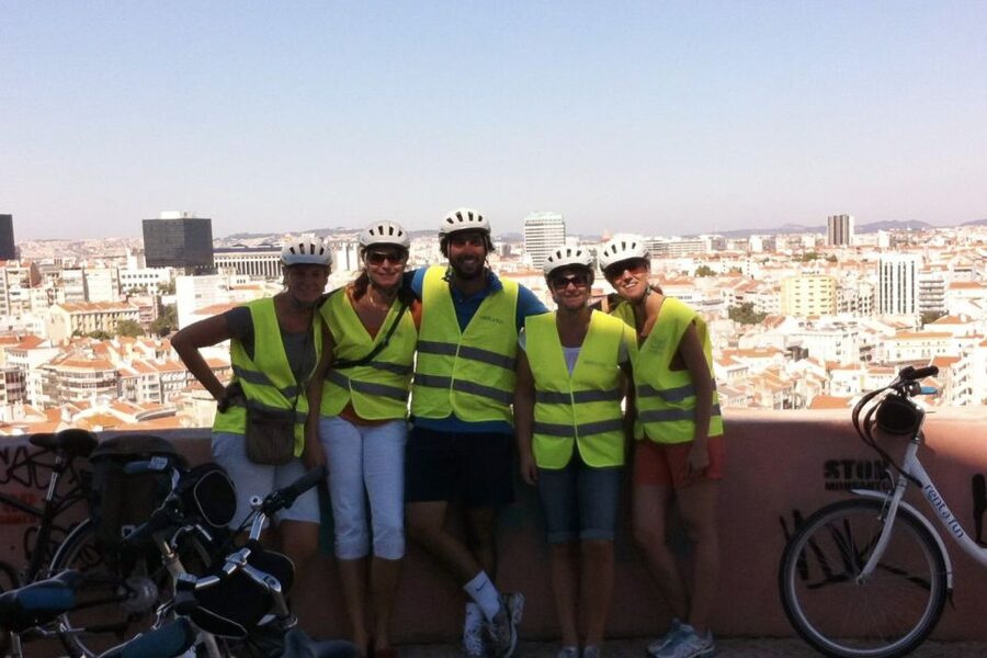 Lisbon: 7 Hills Half-Day Electric Bike Tour - Sé Cathedral and the Ascensor da Lavra