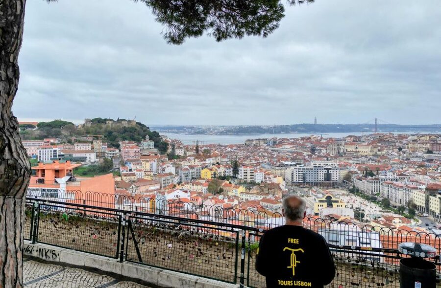 Lisbon: 7 Hills Panoramic Guided Tour by E-Bike - Alfama adds narrow streets and old Lisbon character