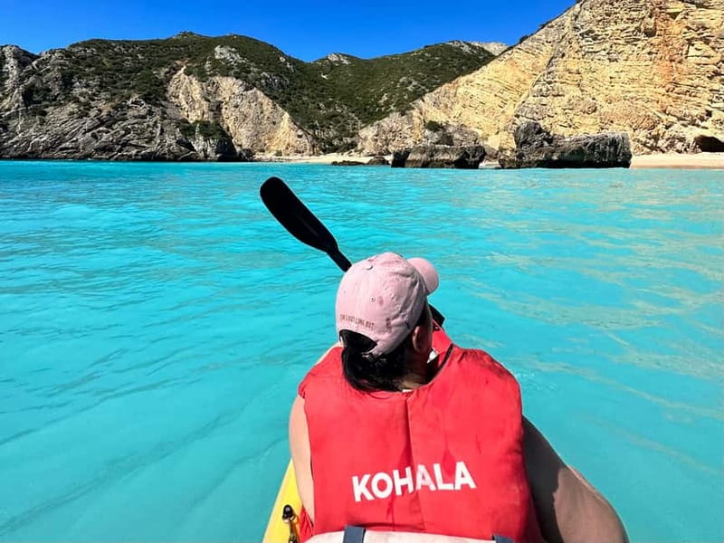 Lisbon: Arrabida Park Kayak Tour with Beach Picnic - A calm start with kayaks made for first-timers