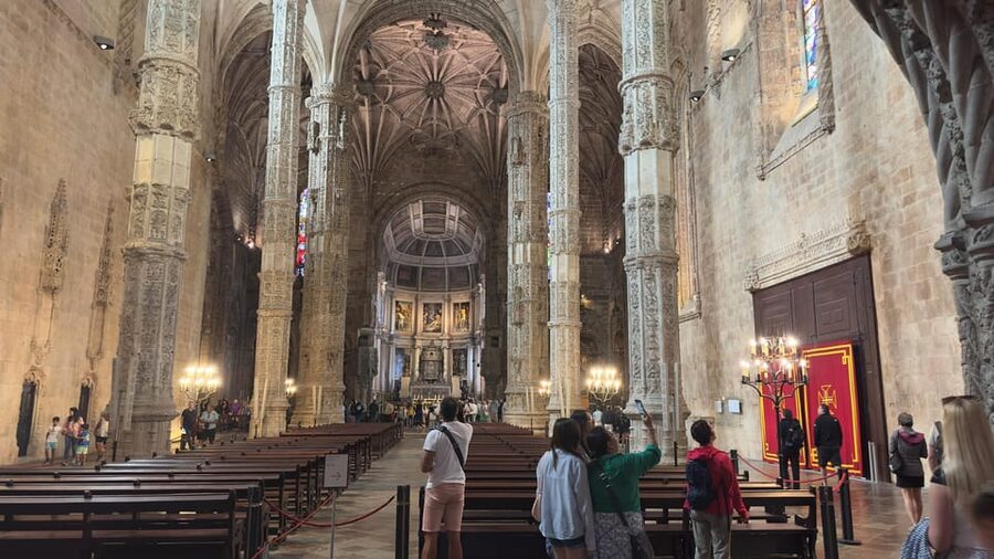 Lisbon: Belem Tour with Pastéis at Jerónimos Monastery - Jardim Afonso de Albuquerque and the Start of the Story