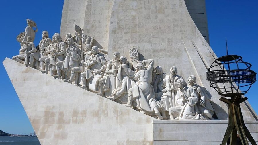 Lisbon: Belem Walking Tour with Jeronimos Monastery Entry - Why Jerónimos Monastery deserves the early start
