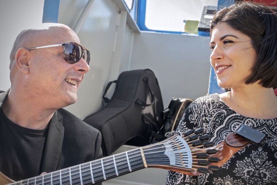 Lisbon: Boat Cruise with Live Fado Performance and a Drink - The boat: intimate, but not luxurious