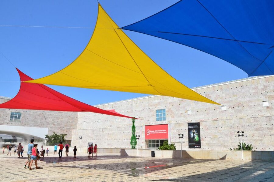 Lisbon: Boat Tour Ticket and Hop-on Hop-off 48-Hour Bus. - FAQ
