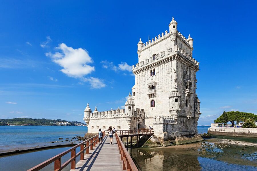 Lisbon: Boat Tour Ticket and Hop-on Hop-off 48-Hour Bus. - Timing, stops, and the small annoyances