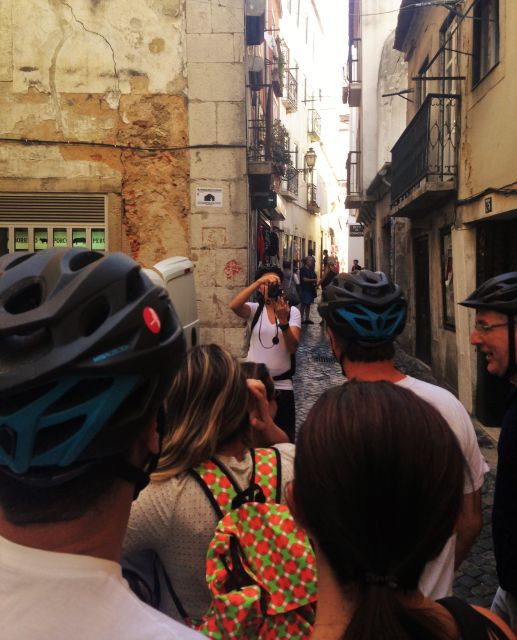 Lisbon: City Highlights and Viewpoints E-Bike Tour - Is 29 dollars good value?