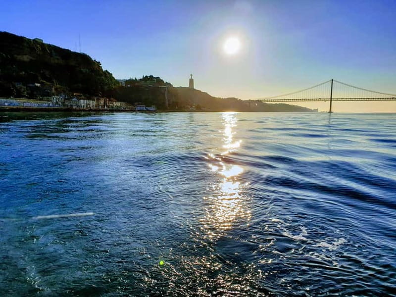 Lisbon: Daytime or Sunset Boat Cruise with History and Wine - Key points to know before you book