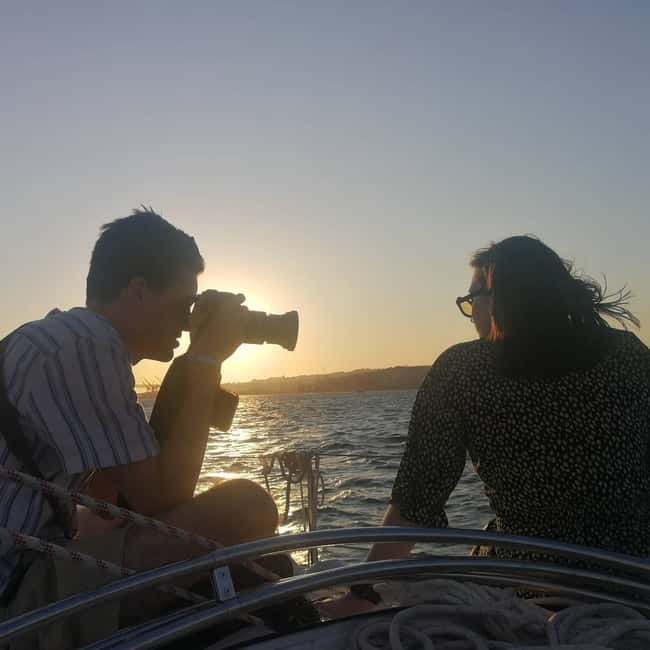 Lisbon: Daytime or Sunset Boat Cruise with History and Wine - Alfama and the old city from the water