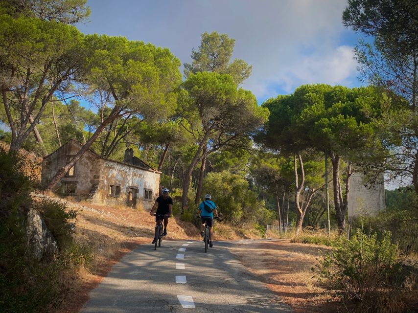 Lisbon: E-bike Trip from the Sintra Mountains to Cascais Sea - Peninha Convent and the high point