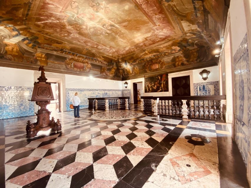 Lisbon: Entry Tickets to Mosteiro de São Vicente de Foram - The La Fontaine fables offer a different kind of exhibit