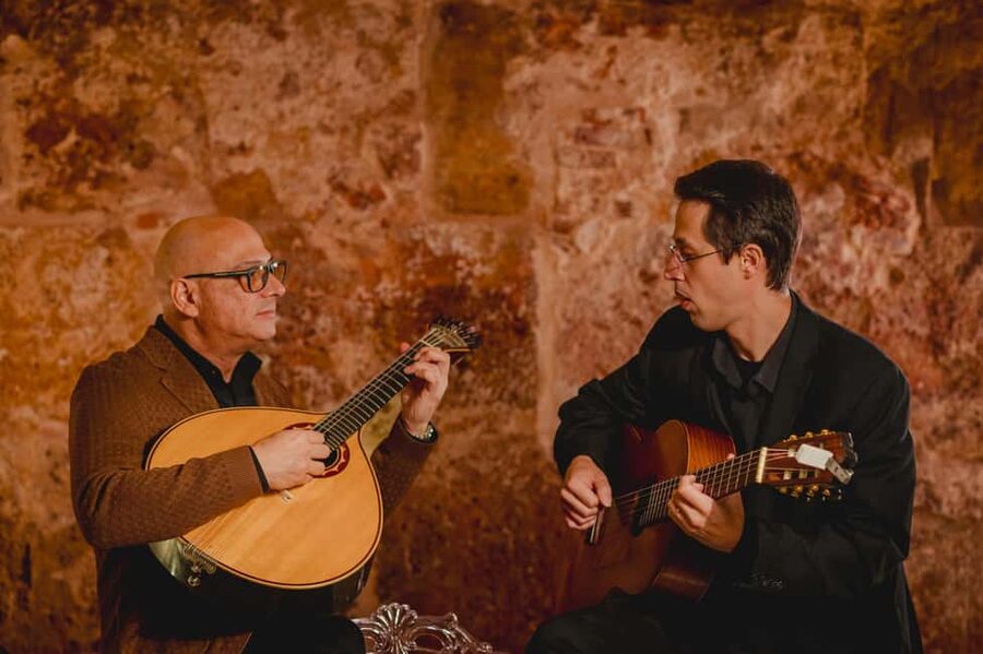 Lisbon: Fado Show with Wine in a Historic Venue - What the 50-minute performance actually includes