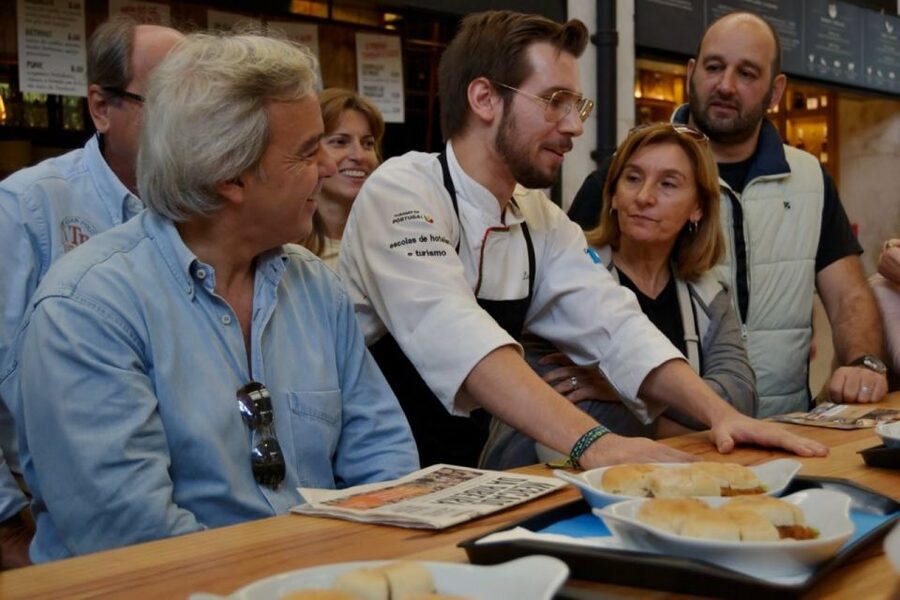 Lisbon: Food and Culture 3-Hour Walking Tour - Pastéis Lisboa at Café Lisboa