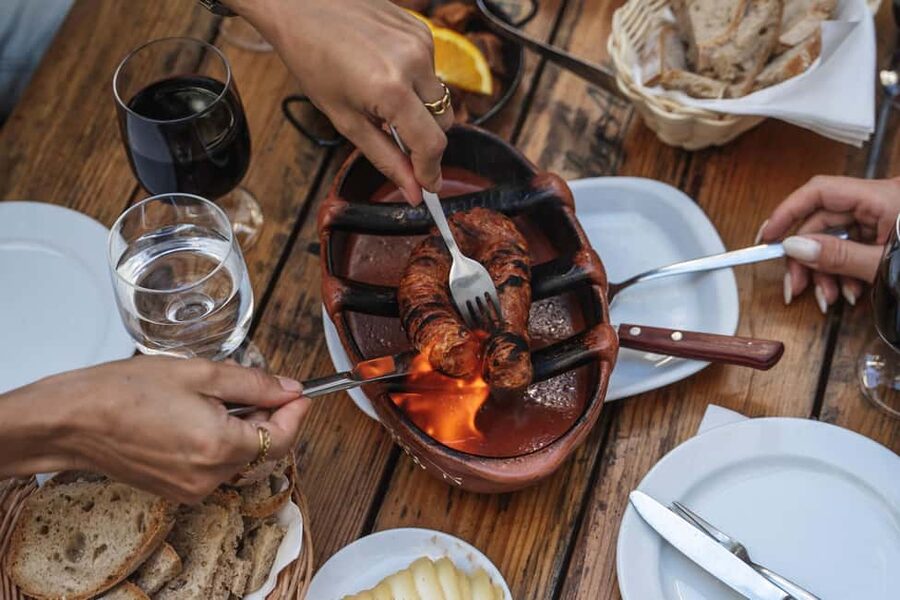 Lisbon: Food Tour with Local Tastings and Drinks - Starting at Praça da Figueira