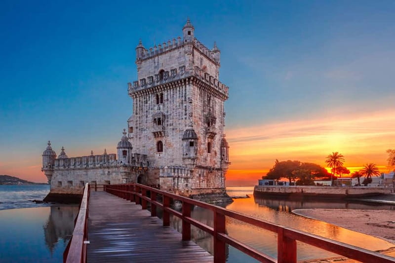 Lisbon: From East to West Private Tour in a Tuk Tuk - A quick ride through Baixa