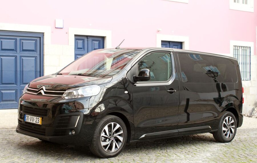 Lisbon: Full Day Tour to Fátima, Batalha, Nazaré and Óbidos - Why this route works in one long day